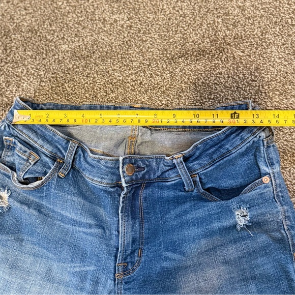 Old Navy jeans - Picture 3 of 6